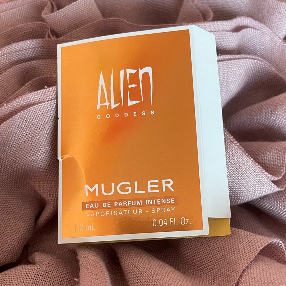 New Alien Goddess Mugler sample